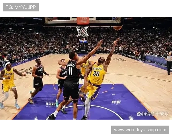 太阳进攻火爆，但防守漏洞依然致命，太阳队防守