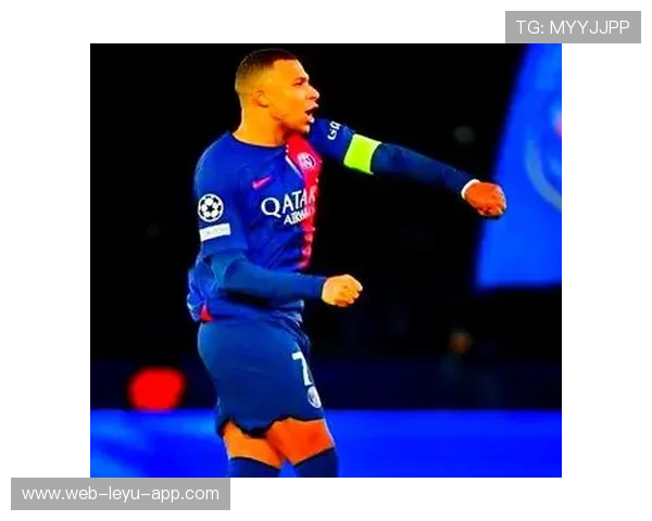 姆巴佩向前爆发如同闪电