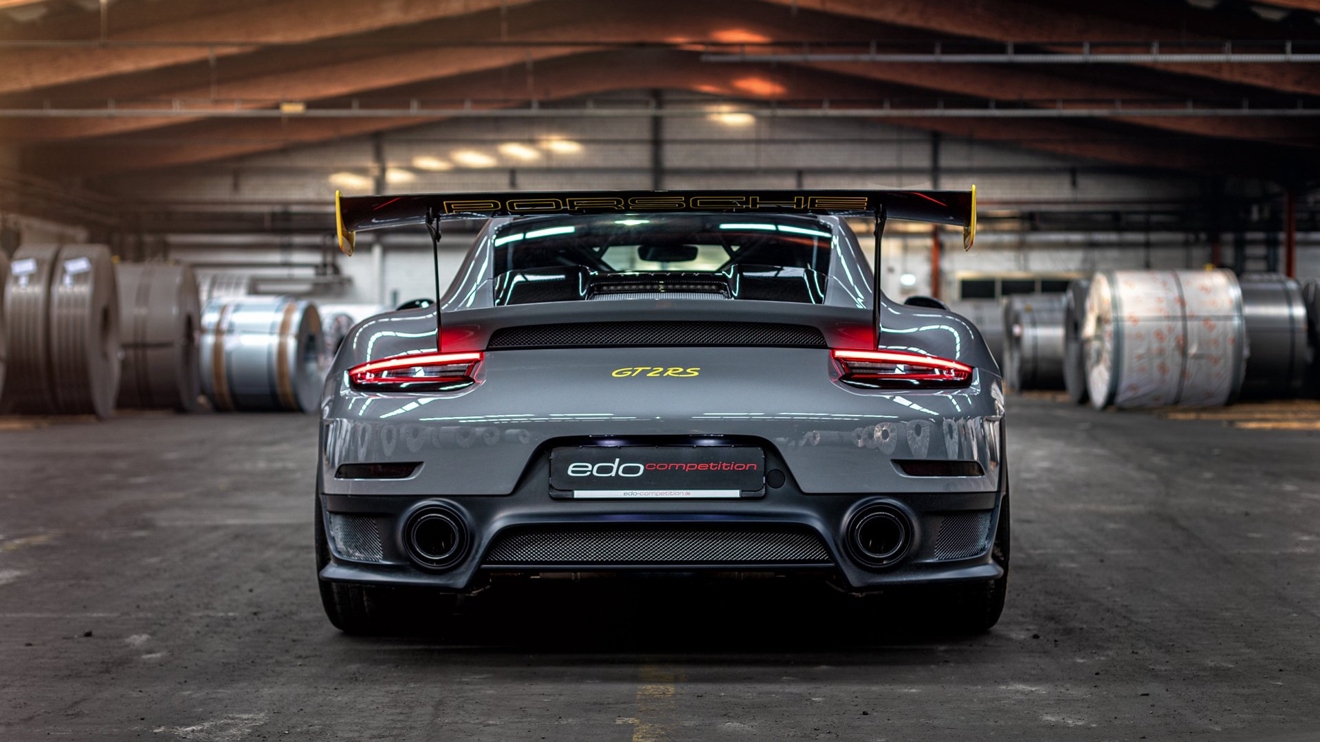 中乙俱乐部开展足球公益课堂推动基层普及教育,足球俱乐部社会公益