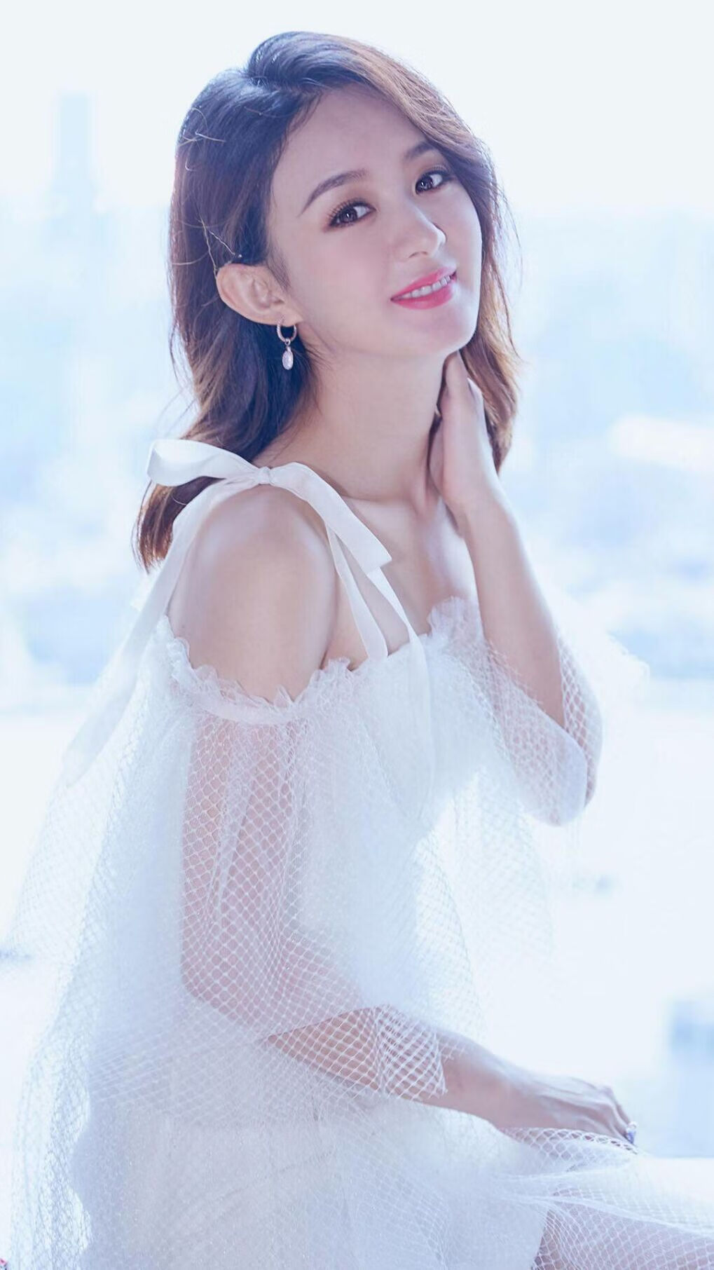 尼克斯第二节得分暴涨打出绝佳开局,尼克斯首轮前两场比赛门票售罄